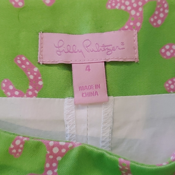 Lilly Pulitzer Retired Green With Pink Coral Skort Sz 4 - Picture 2 of 7